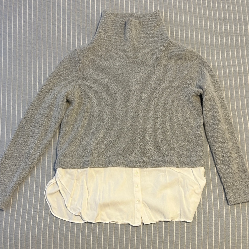 LOFT Gray and Cream Turtleneck Sweater